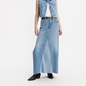 NWT Levi’s Icon Long Maxi Denim Skirt in Own It Wash